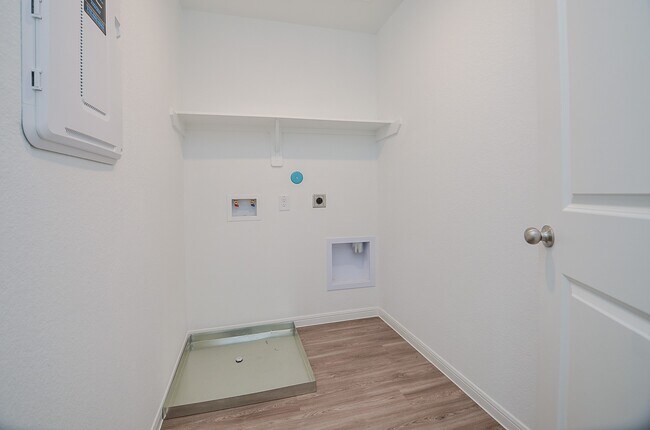 Building Photo - 1004 Laguna Cv Dr