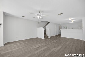 Building Photo - 10 Bratton Dr