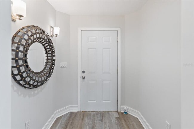 Building Photo - 3702 54th Dr W