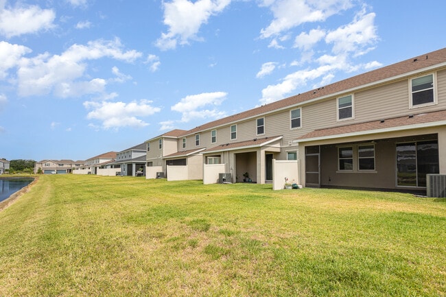 Building Photo - 11638 Woodleaf Dr