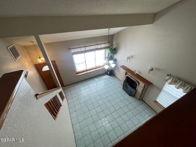 Building Photo - 808 Merriman Dr