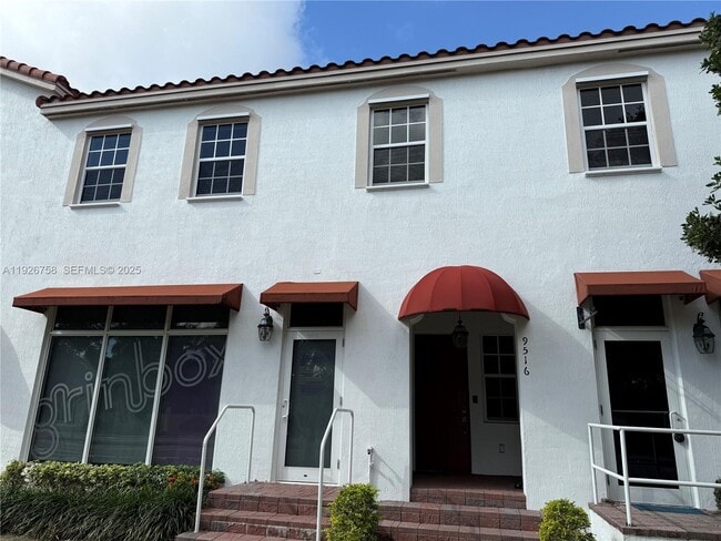 Building Photo - 9516 SW 167th Ave