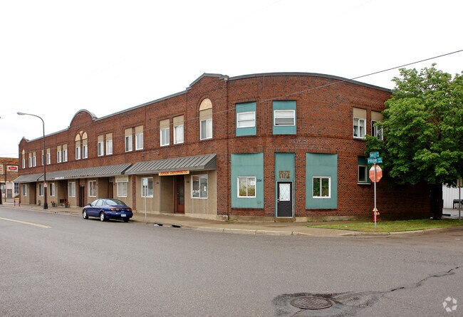 Building Photo - Prior Properties