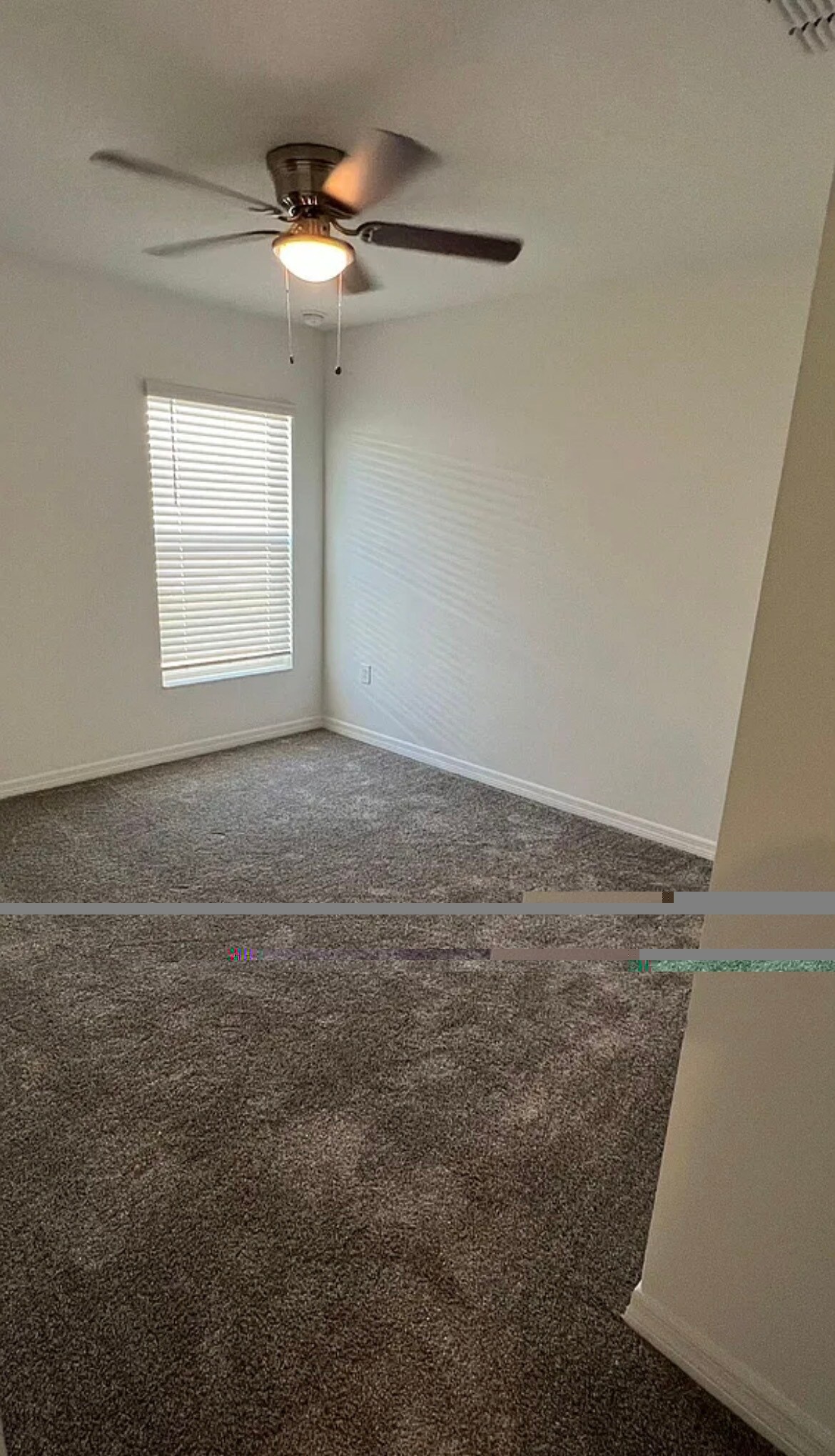 Building Photo - 409 Three Oaks Dr