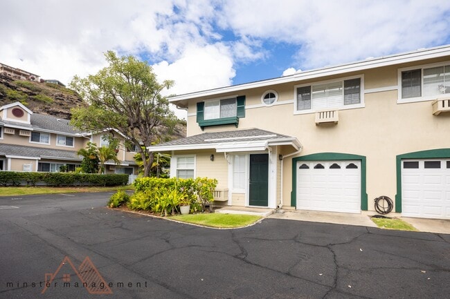 Building Photo - 7080 Hawaii Kai Dr