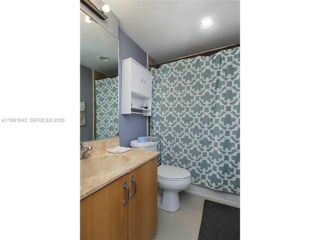 Building Photo - 7501 E Treasure Dr