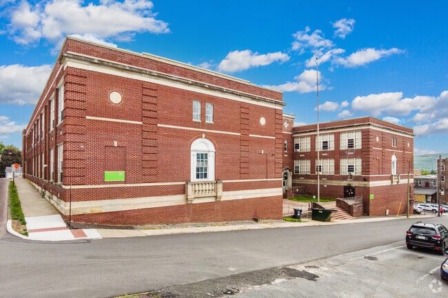Primary Photo - Bloomsburg Schoolhouse Apartments