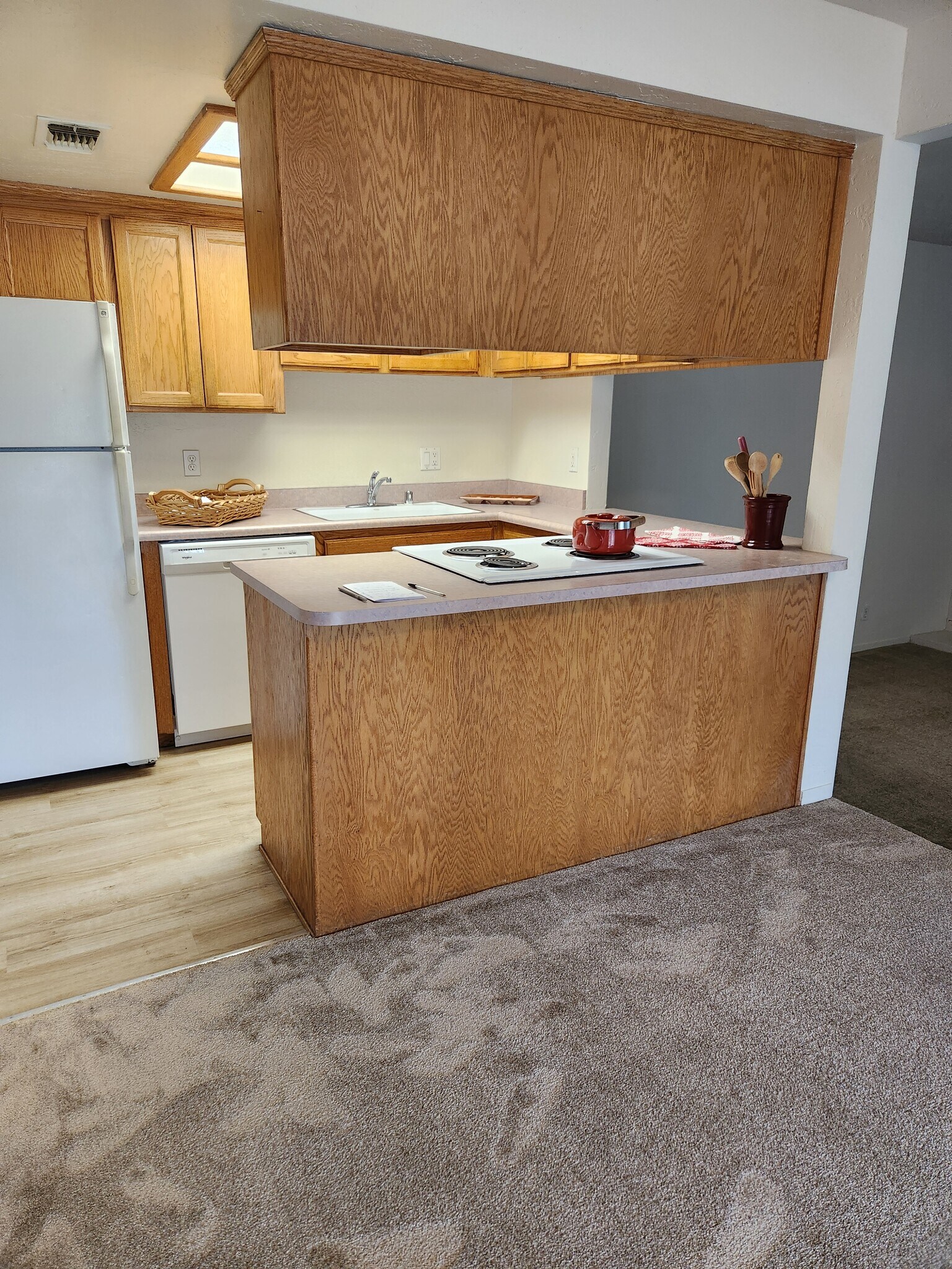 Building Photo - 6043 Leafwood Dr