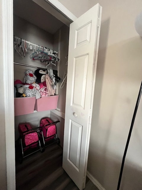 Building Photo - 23130 Dover Dr