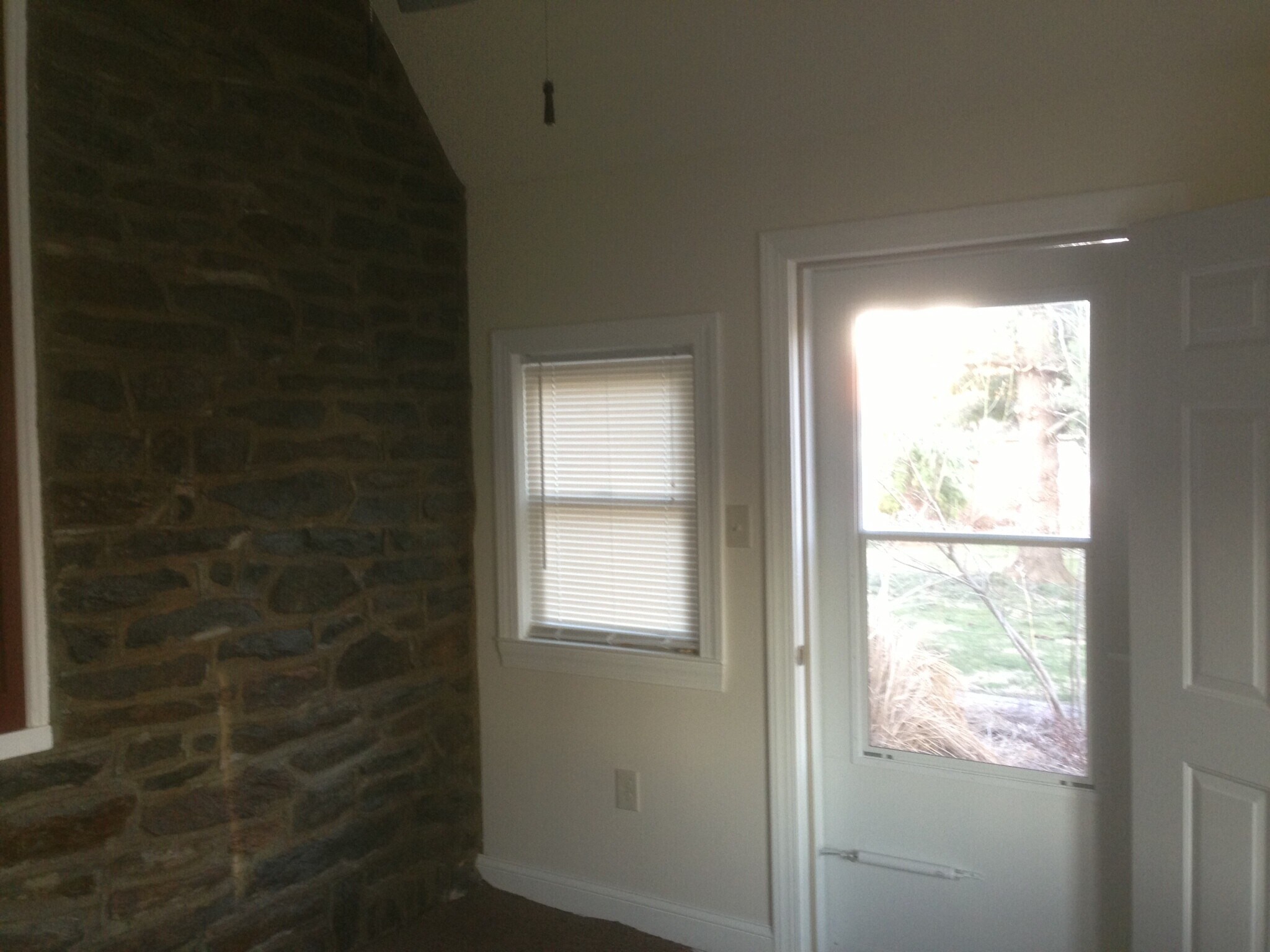 Building Photo - 266 Shelmire St