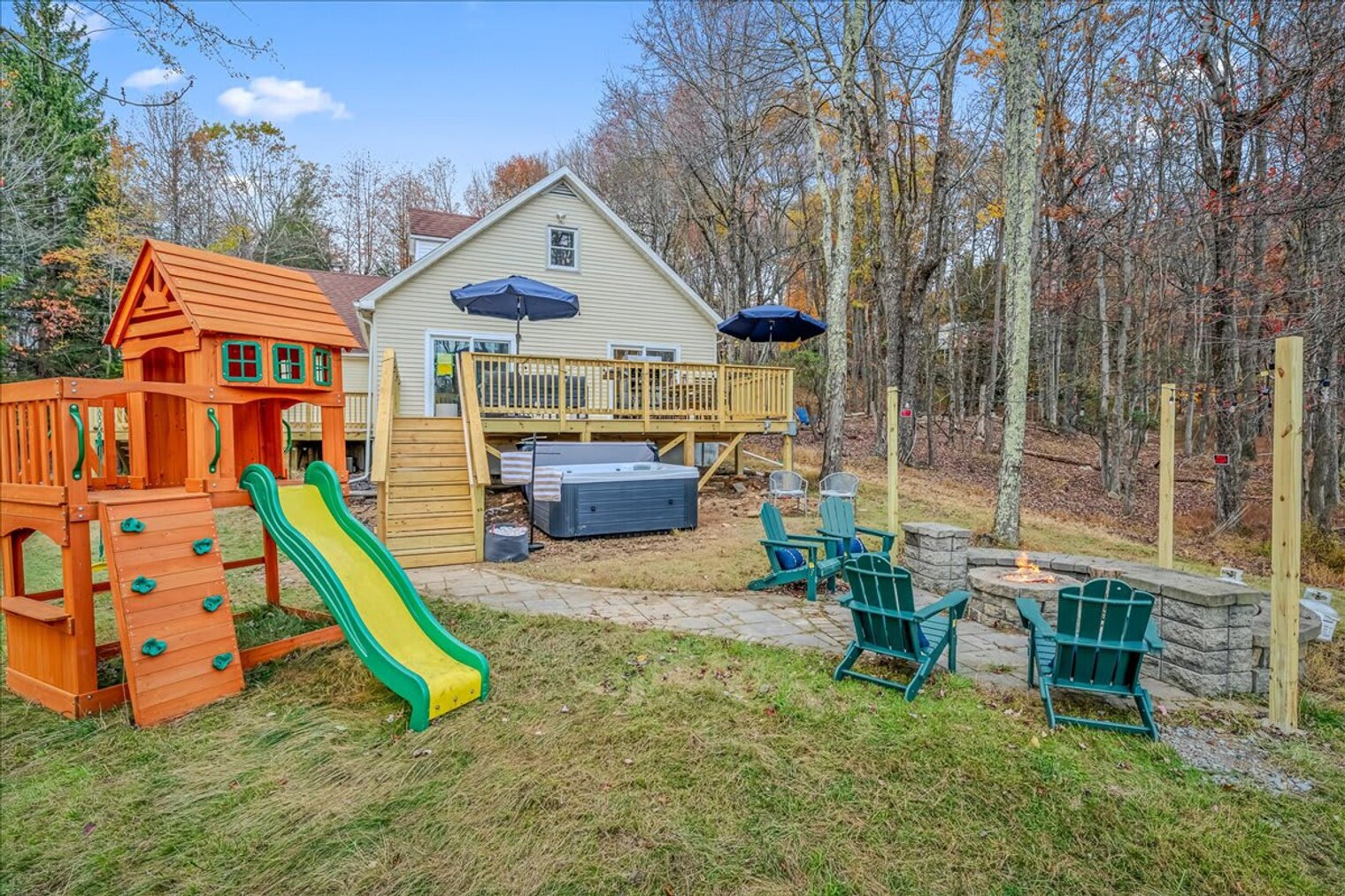 Building Photo - 117 Pond Rd