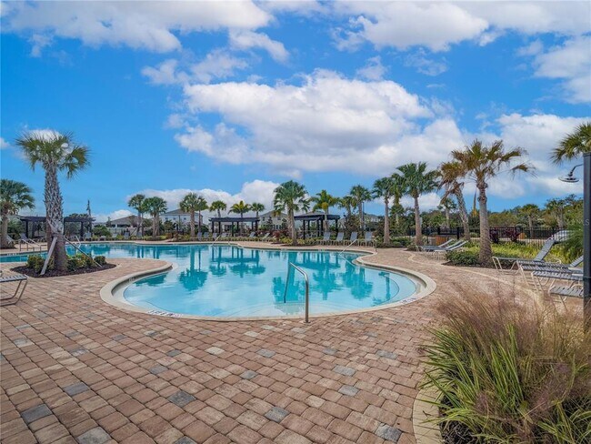 Building Photo - 4128 Silver Strand Trl