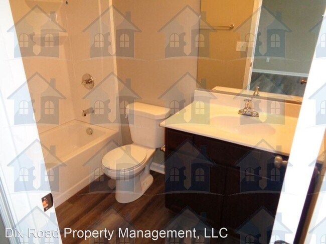 Building Photo - 4 br, 2.5 bath House - 802 Prescot Circle,