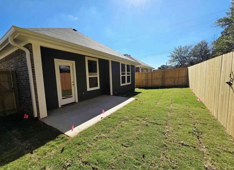 Building Photo - 1603 Everwood Ct