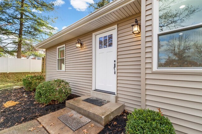 Building Photo - 84 Strecker Rd