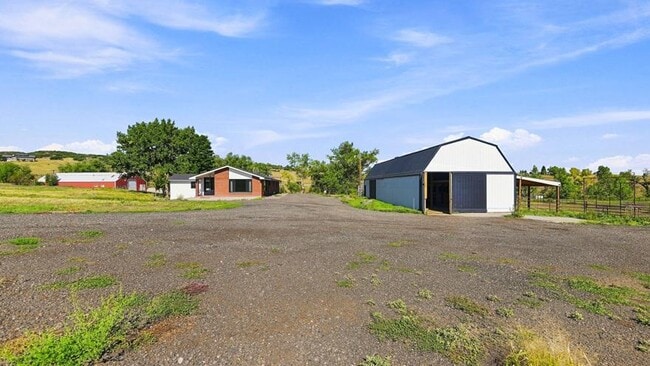 Building Photo - 4702 N State Hwy 67