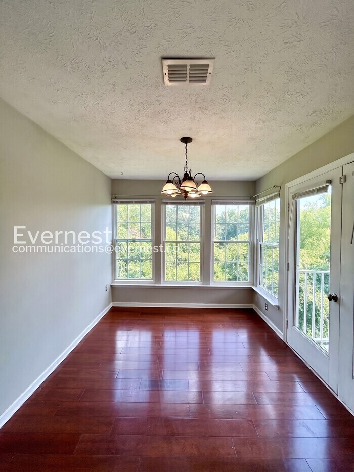 Building Photo - 9351 Kempton Manor Ct