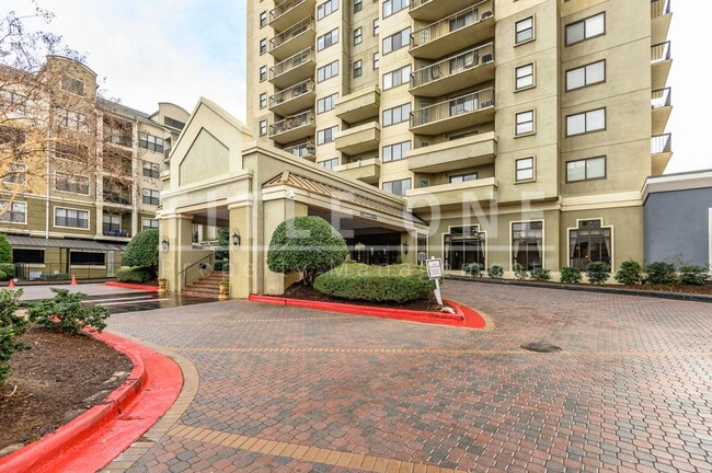 Building Photo - 799 Hammond Drive Unit 425 - Available Now