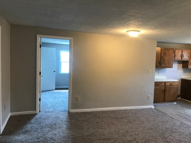 Building Photo - 1110 Broad St