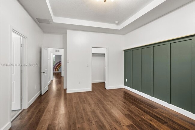 Building Photo - 4859 NW 55th Pl