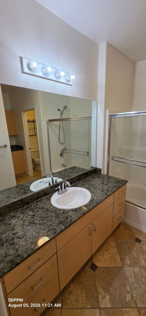 Building Photo - DOWNTOWN SAN DIEGO - LITTLE ITALY Nice 2 Bedroom 2 Bath Condo in Piazza Palermo. AVAILABLE NOW!