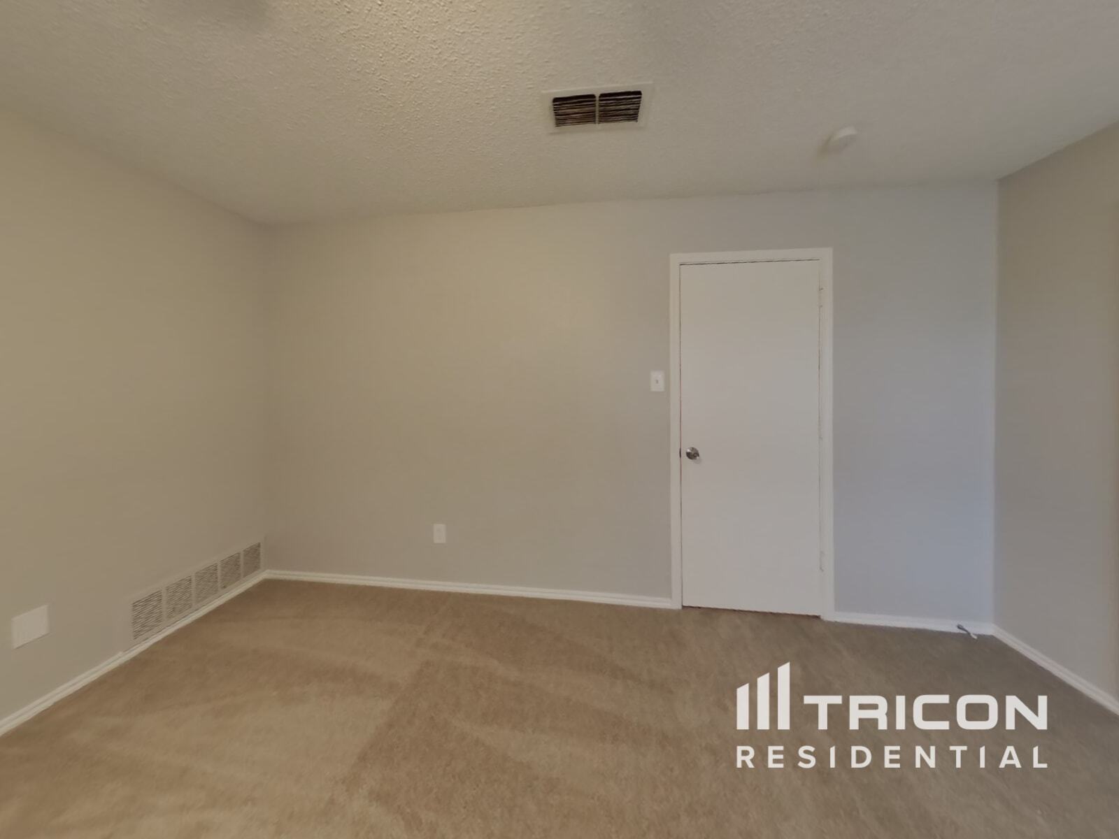 Building Photo - 6705 Lampe Ct