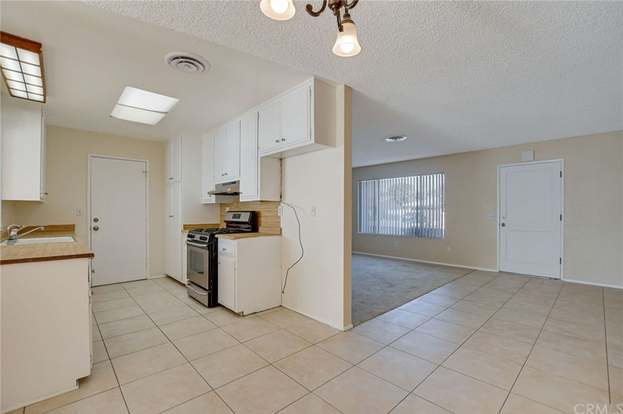 Building Photo - 2903 Carl Dr