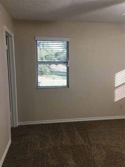 Building Photo - 2283 McCaleb Rd