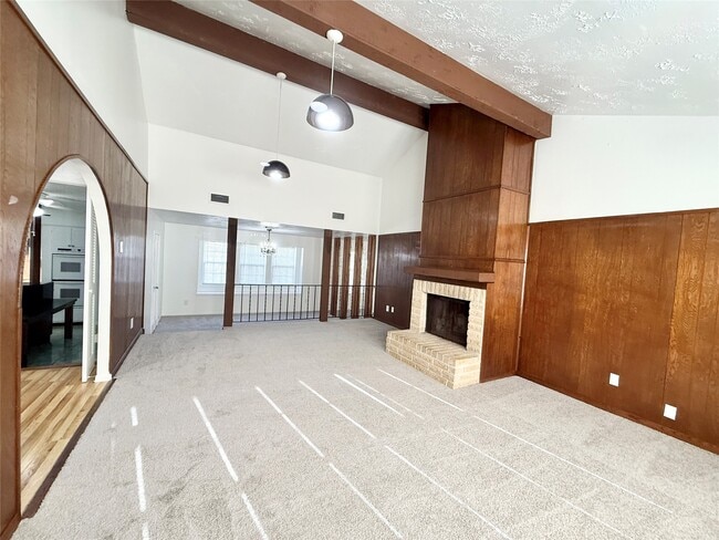 Building Photo - 10423 Kirkshire Dr