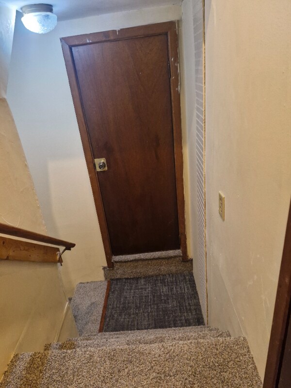 Building Photo - 8 Hooper St