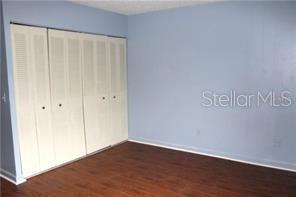 Building Photo - 4863 W McElroy Ave