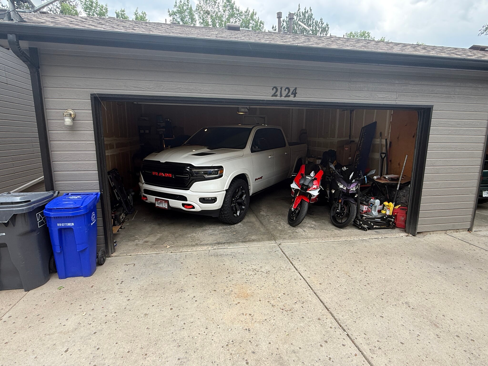 Garage Open - 2124 3rd St SW
