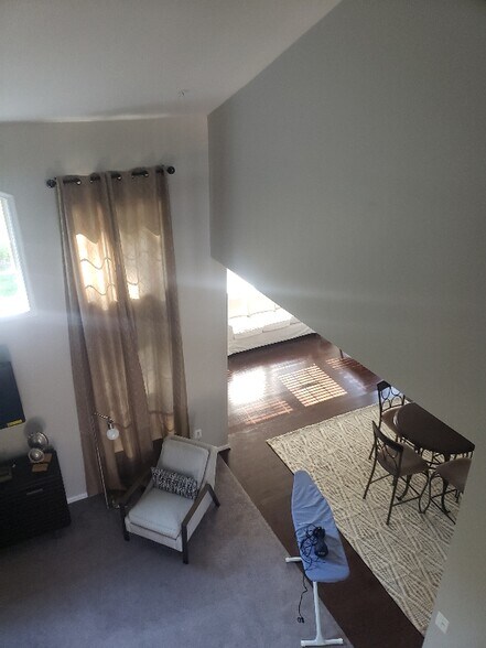 Building Photo - 7592 Holly Ridge Dr