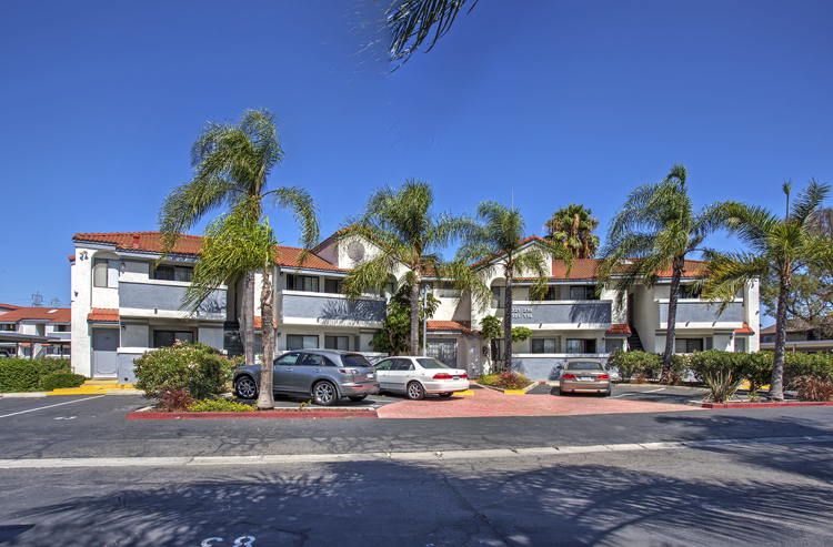 San Marcos Village Apartments - 15328 Orange Ave Paramount CA 90723 ...