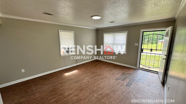 Building Photo - 158 Navy Dr
