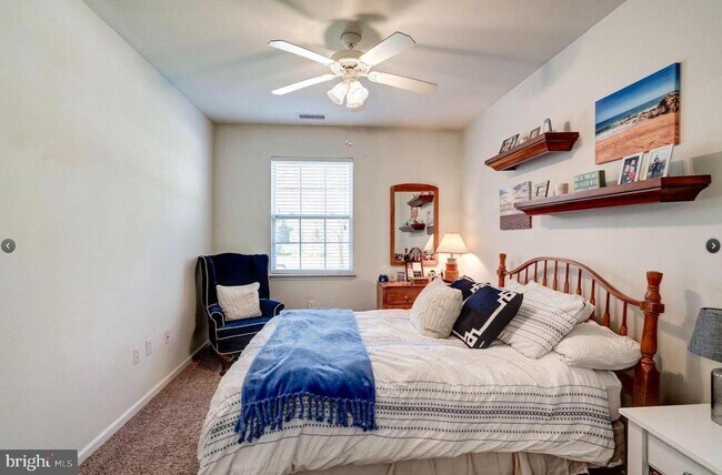 Building Photo - 12957 Centre Park Cir