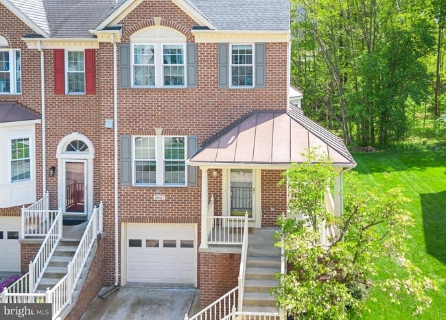 Building Photo - 18612 Clovercrest Cir
