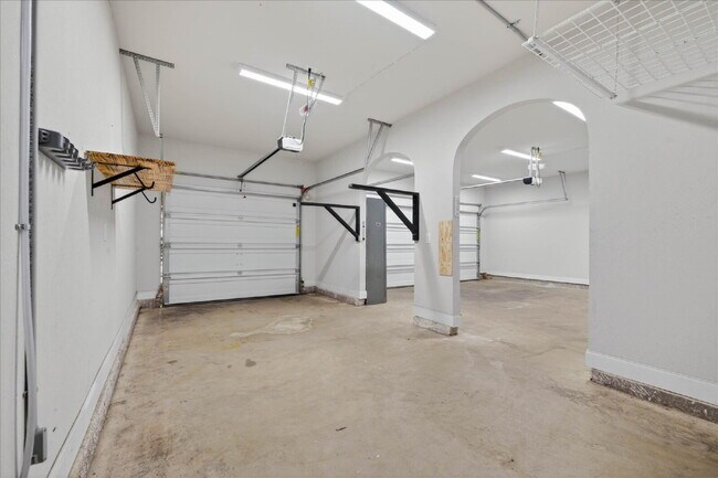 Building Photo - 1264 Black Oak Cir