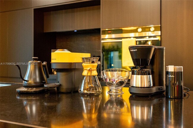 Building Photo - 416 NW 52nd St