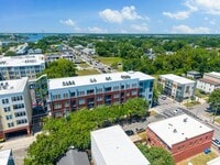 Building Photo - 801 N 4th St