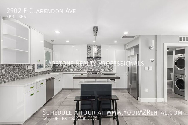 Building Photo - Stunning Modern 3 Bed 2.5 Bath Arcadia Tow...