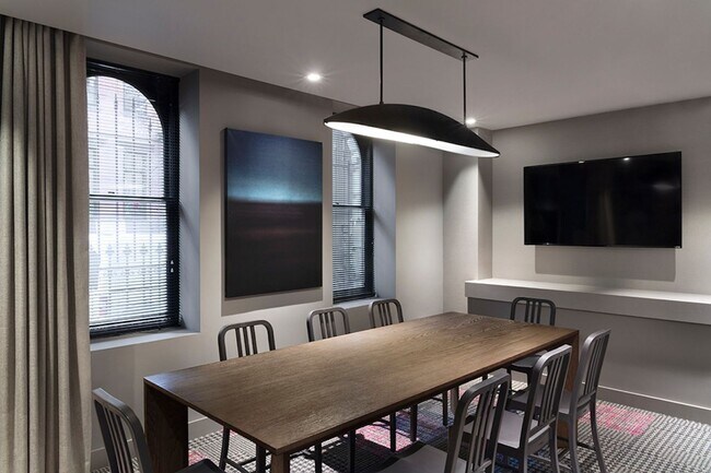 Interior Photo - Alabama Flats LLC