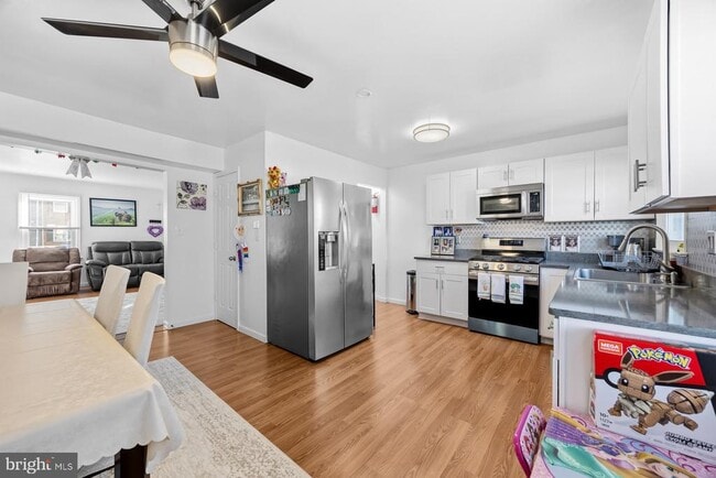 Building Photo - 9262 Byrd Dr