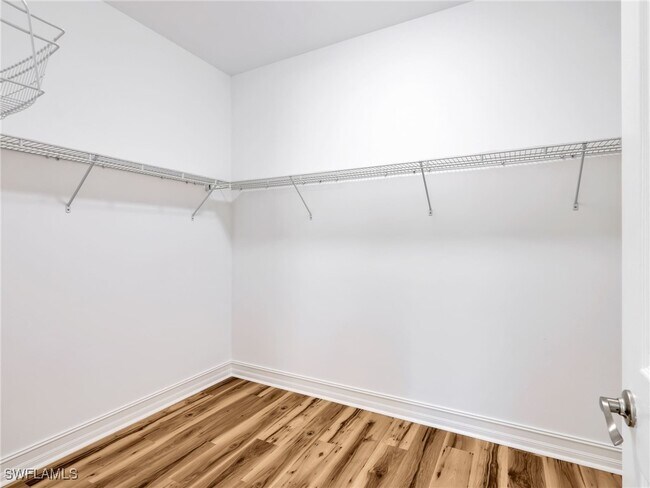 Building Photo - 16313 Aberdeen Wy