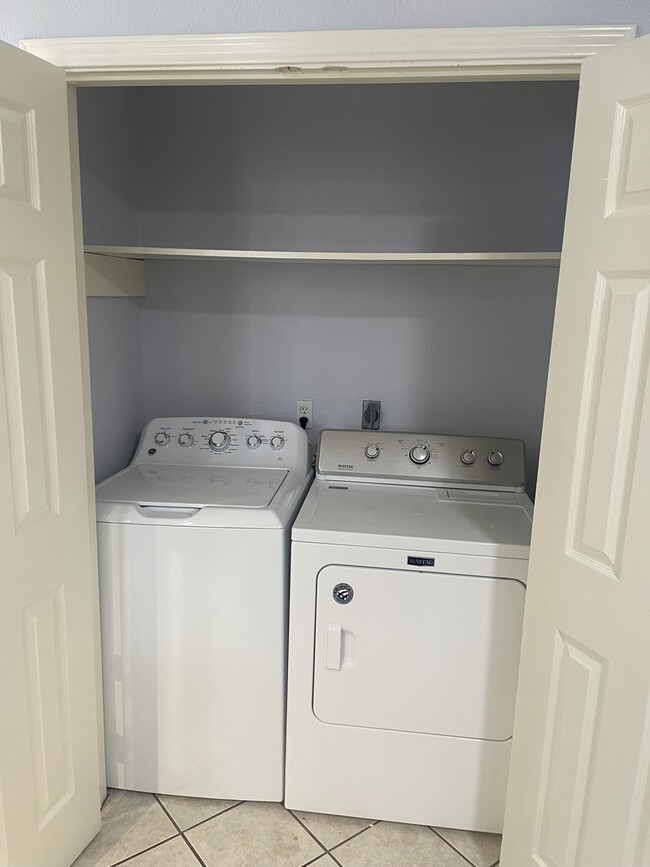 Full Size Washer and Dryer - 10911 Marchant Cir