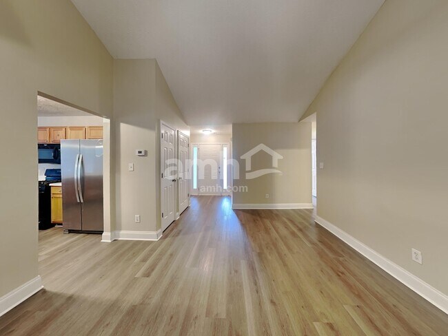 Building Photo - 785 Mount Royal Cv