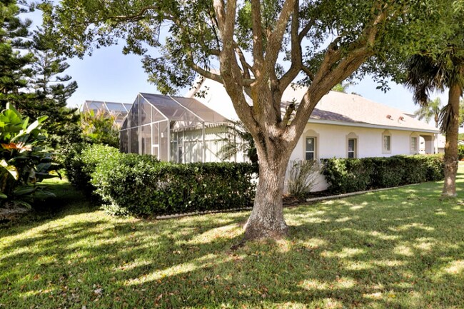 Building Photo - 1161 Siesta Key Cir