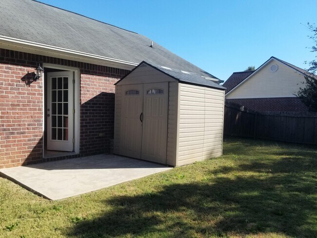 Building Photo - 206 Corley Cir