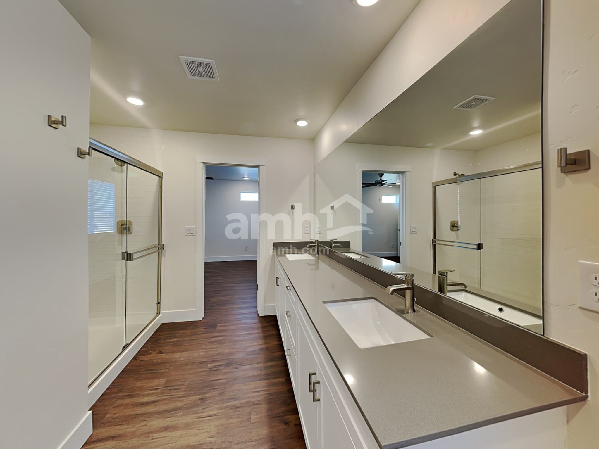 Building Photo - 4060 S Slate Creek Ave