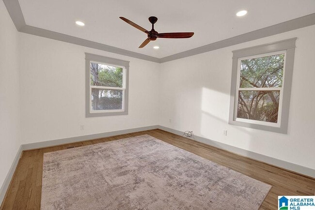 Building Photo - 609 Cobb St